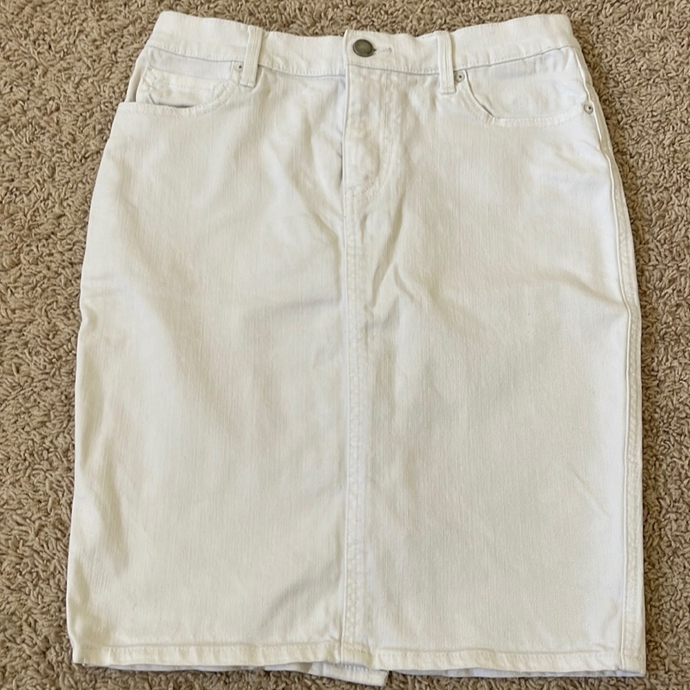 A/X White Jean skirt